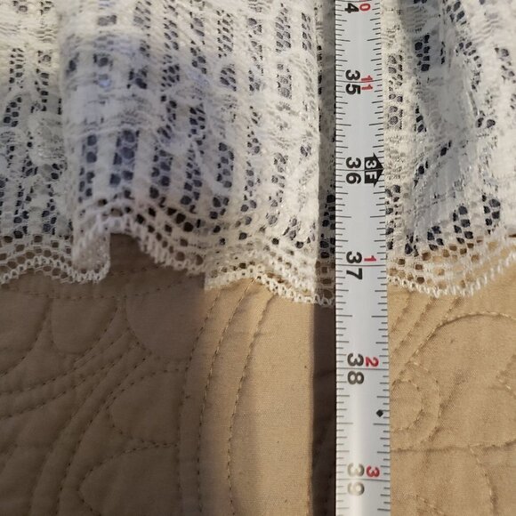 Madison Leigh Blue Seersucker dress with Lace trim - Picture 12 of 13